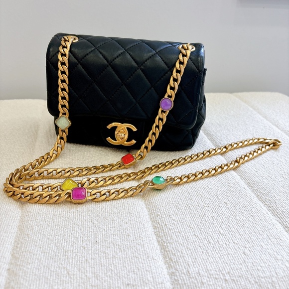 90% NEW CHANEL BLACK LAMB LEATHER SQUARE BAG - Picture 1 of 16